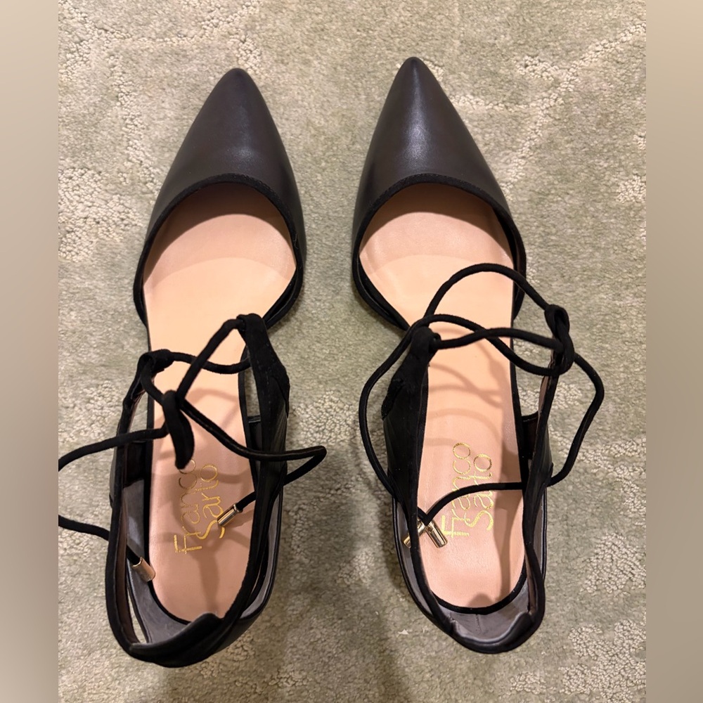 Franco Sarto NEVER WORN Vintage Pointed-Toe Lace-Up Pumps with a Low Kitten Heel